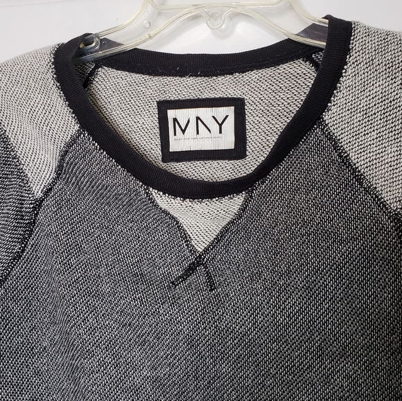 Andrew Marc MNY diagonal zipper sweatshirt EUC M - Picture 4 of 14